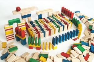 Dřevěné domino EkoToys  barevné